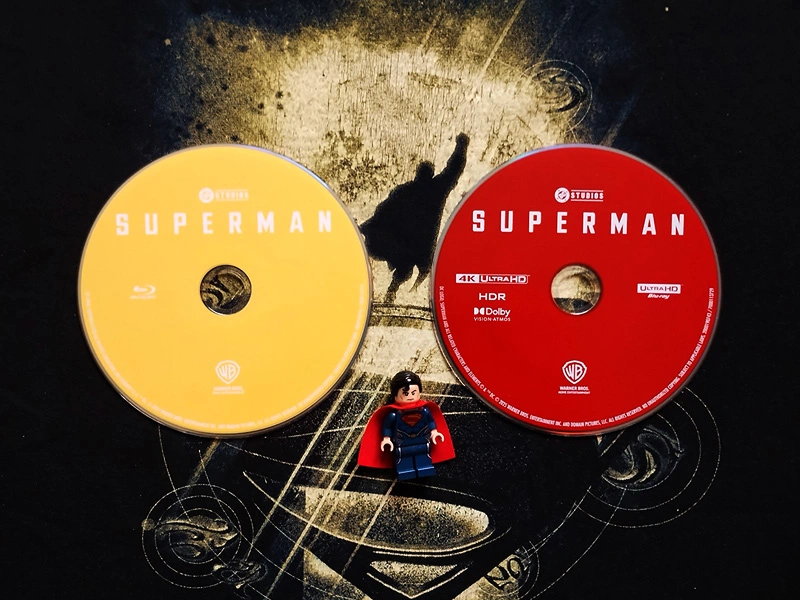 Les 2 disques du film Superman