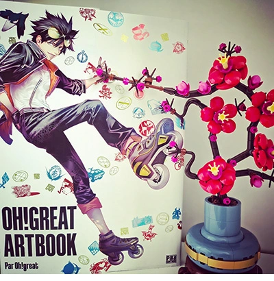 Oh!Great Artbook (à coté d'une fleur en LEGO)
