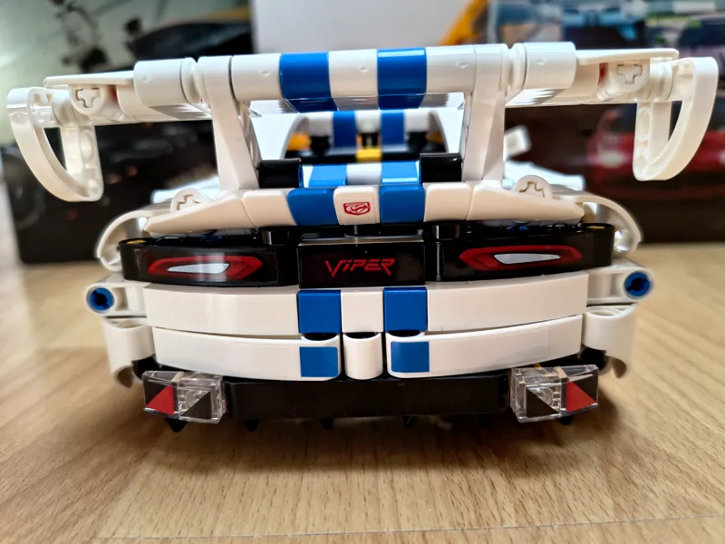 Lego Viper - vue de derrière