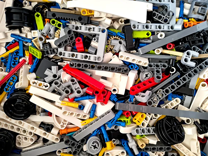 Lego Viper : toutes les pièces mélangées