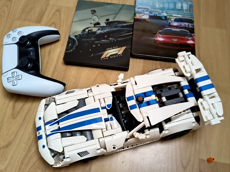 Lego Viper + Manette PS5 + Blu ray F1 & Gran Turismo